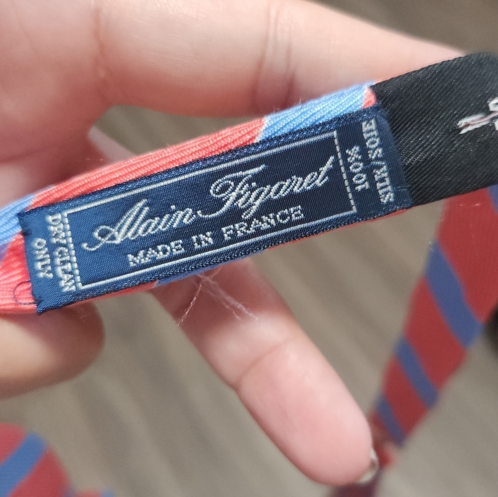 Alain Figaret Coral and Blue Bowtie - Picture 3 of 4
